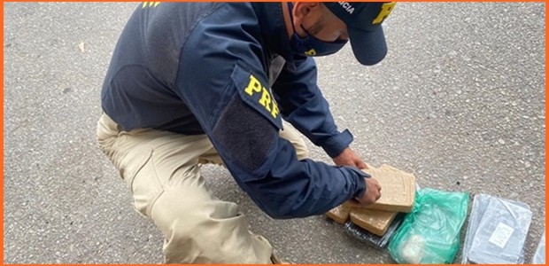 PRF apreende cerca de 10 kg de cocaína na BR-381, em João Monlevade
